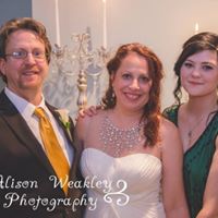 Leigh Hooper Photo 4
