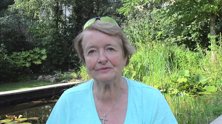 Jenny Ritchie Photo 26