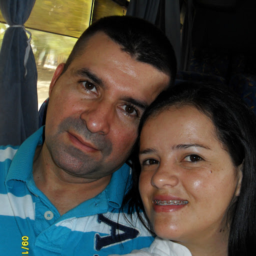 Luis Henao Photo 37