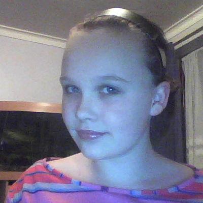 Sabrina Hopkins Photo 11