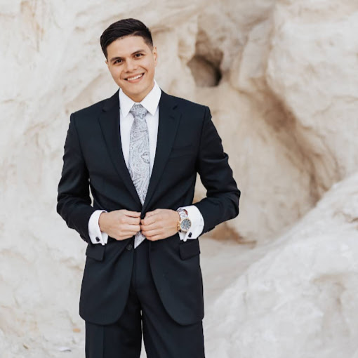 Rudy Alvarez Photo 12