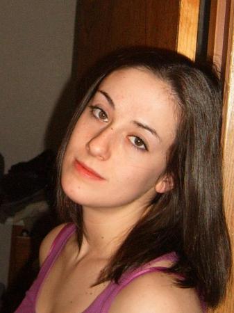 Stephanie Schultz Photo 17