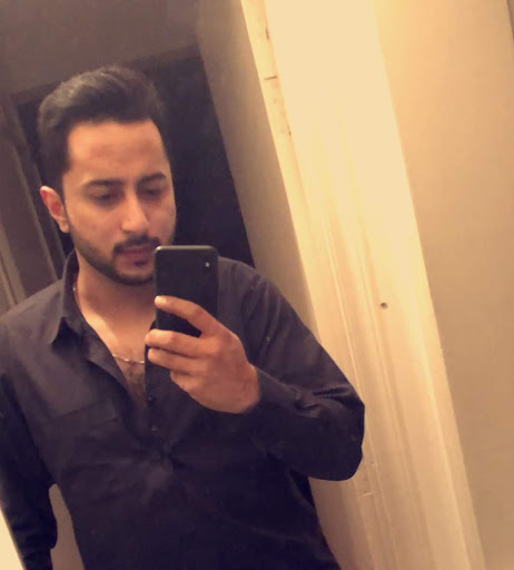 Usman Siddiqui Photo 16