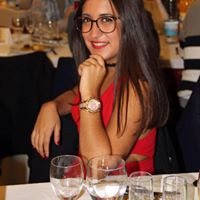 Stephanie Neves Photo 6