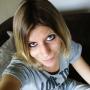 Jennifer Blom Photo 15