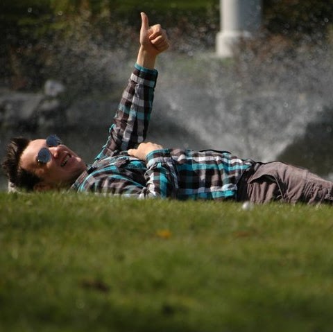 Brandon Erickson Photo 17