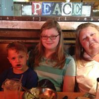Elaine Hiatt Photo 1