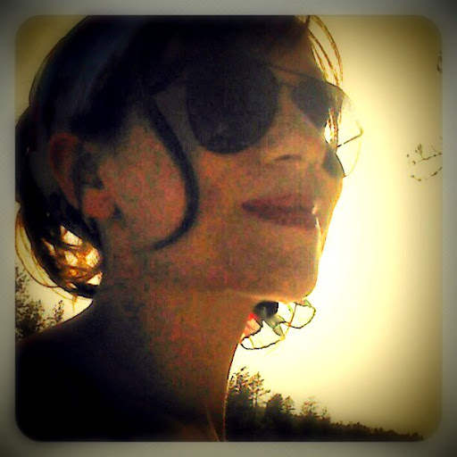Tara Williamson Photo 9