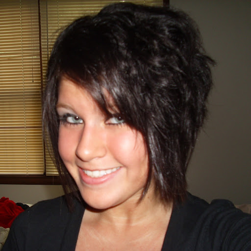 Laura O'Leary Photo 3