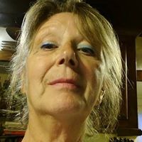 Laura Standish Photo 1