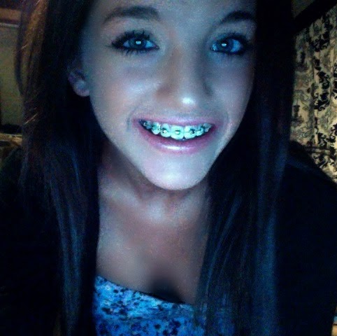Abbey Phillips Photo 13