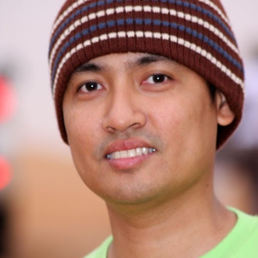 Ronald Estrada Photo 16