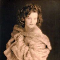 Curtis Claire Photo 2
