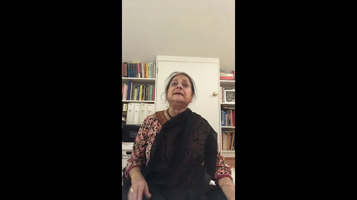 Nalini Iyer Photo 17