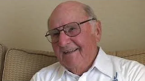 Kenneth Rowland Photo 35