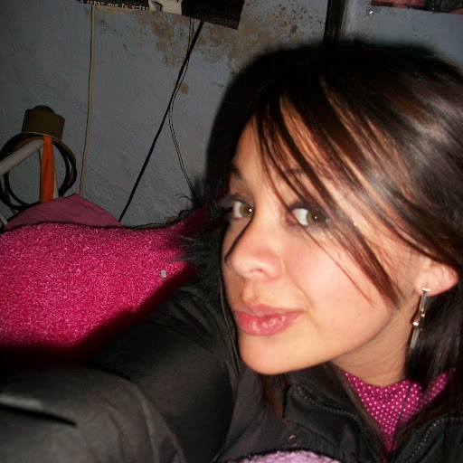 Gina Moreno Photo 10