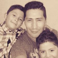 Javier Ambriz Photo 4