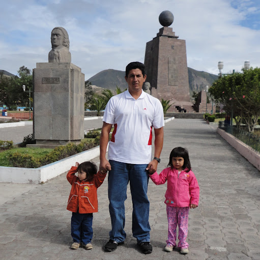 Rene Peralta Photo 11