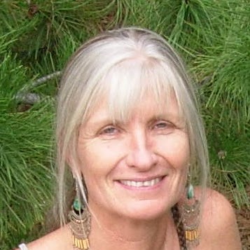 Karen Clayton Photo 16