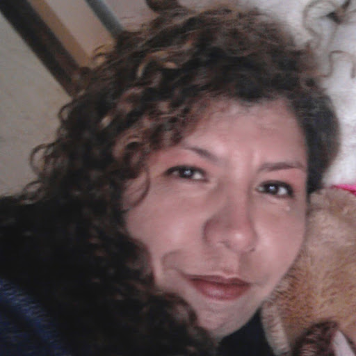 Paola Tapia Photo 12