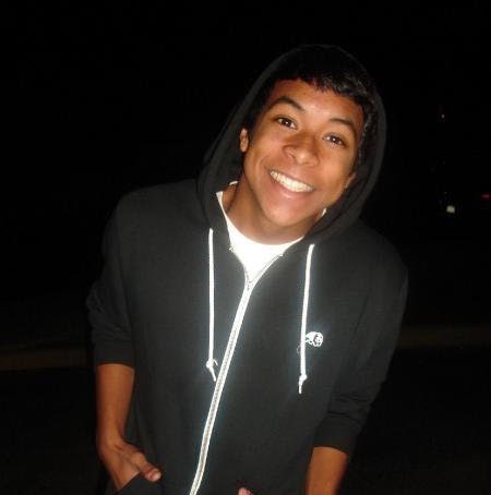 Joel Cervantes Photo 12