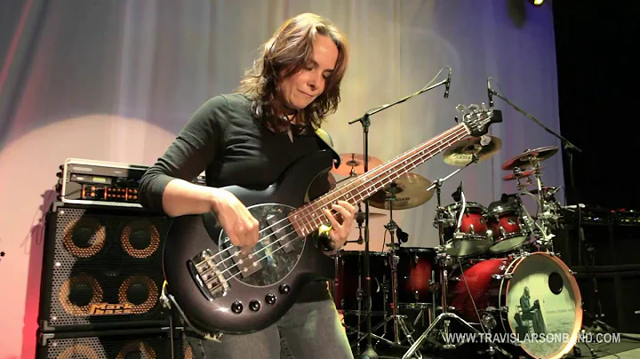 Jennifer Larson Photo 54