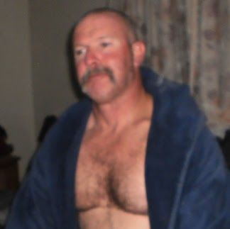 Donald Evans Photo 18