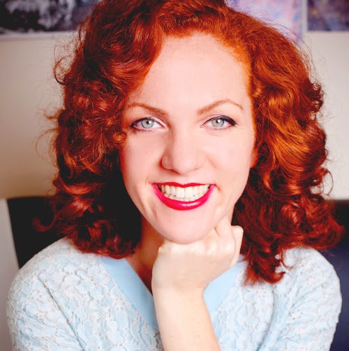 Christine Mac Photo 9