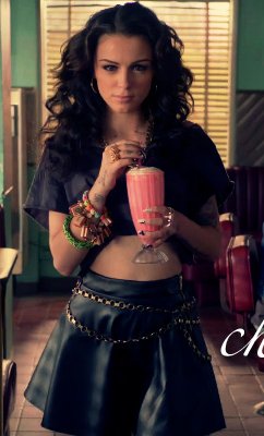 Abigail Chandler Photo 9