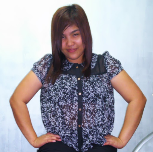 Jennifer Mateo Photo 14