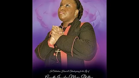 Marie Phillips Photo 40