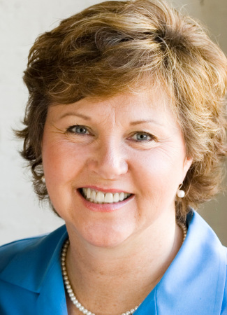 Lyn Gray Photo 14