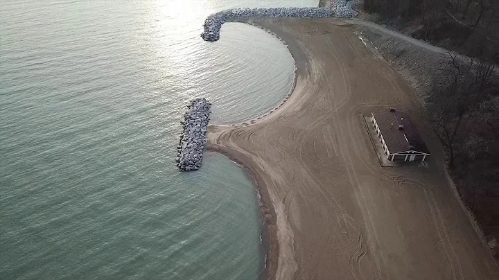 Lloyd Beach Photo 8