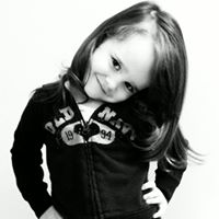 Nicole Talbott Photo 7