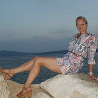 Nicole Bernhard Photo 5