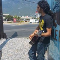 Ricardo Garza Photo 4