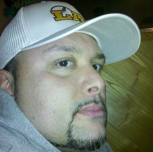 Kelly Dickerson Photo 13