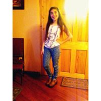 Regina Zapata Photo 7