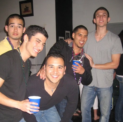 Daniel Gonzales Photo 11
