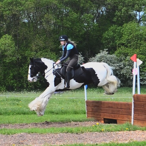 Mary Griffiths Photo 15