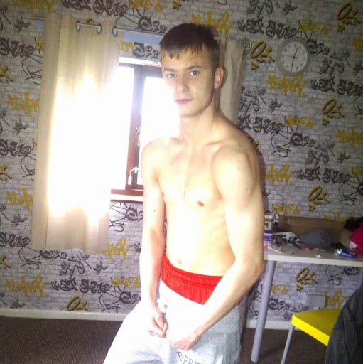 Nathan Milner Photo 11