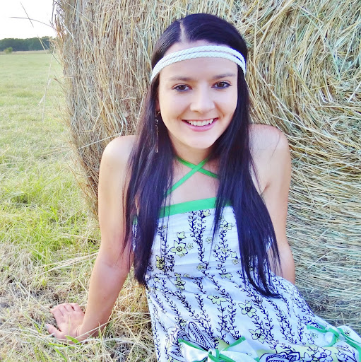 Kristina Olson Photo 12