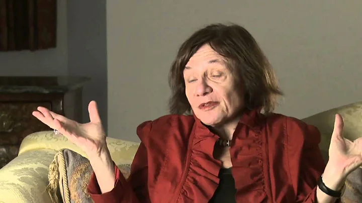 Eva Hoffmann Photo 22