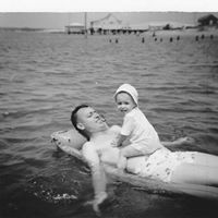 Gwen Roper Photo 2
