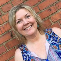 Sarah Hollander Photo 5