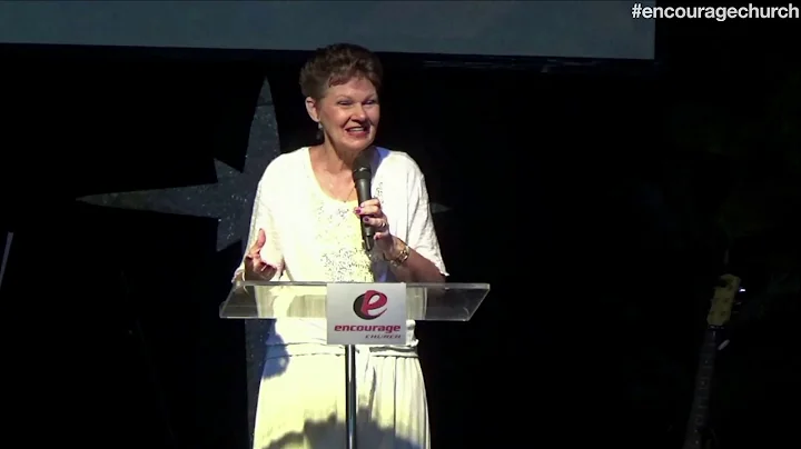 Marilyn Hunter Photo 32