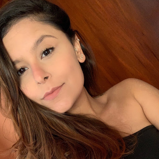 Victoria Rossi Photo 13