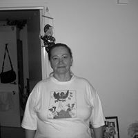 Julia Mcknight Photo 3