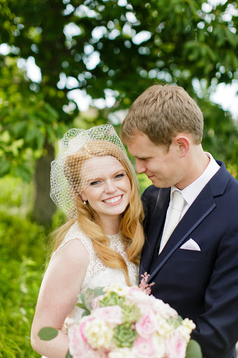 Stacey Larson Photo 9