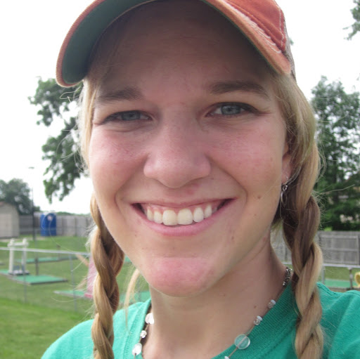 Michaela Moore Photo 9